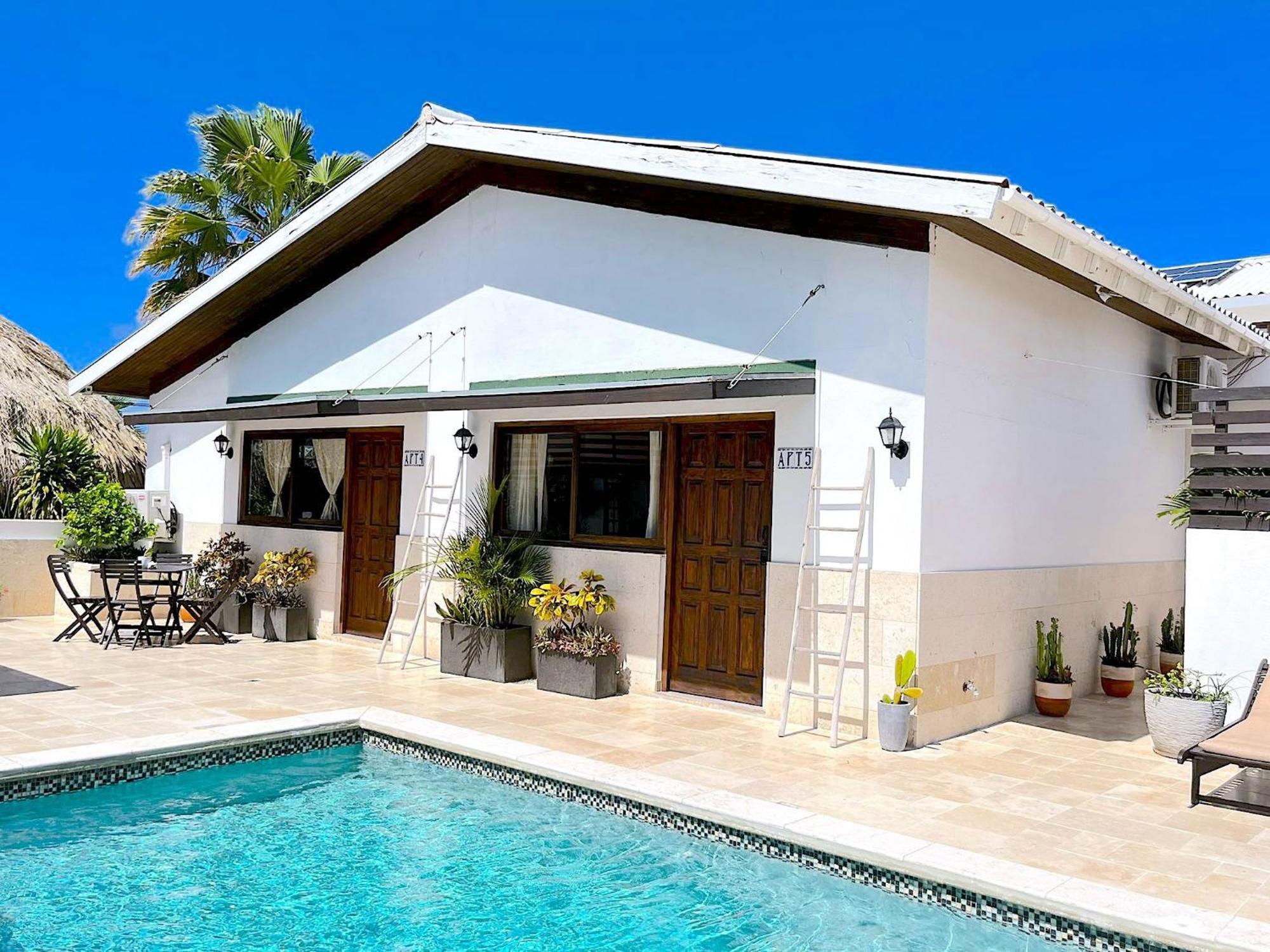 Aruba Lagunita Villa Palm Beach Oda fotoğraf