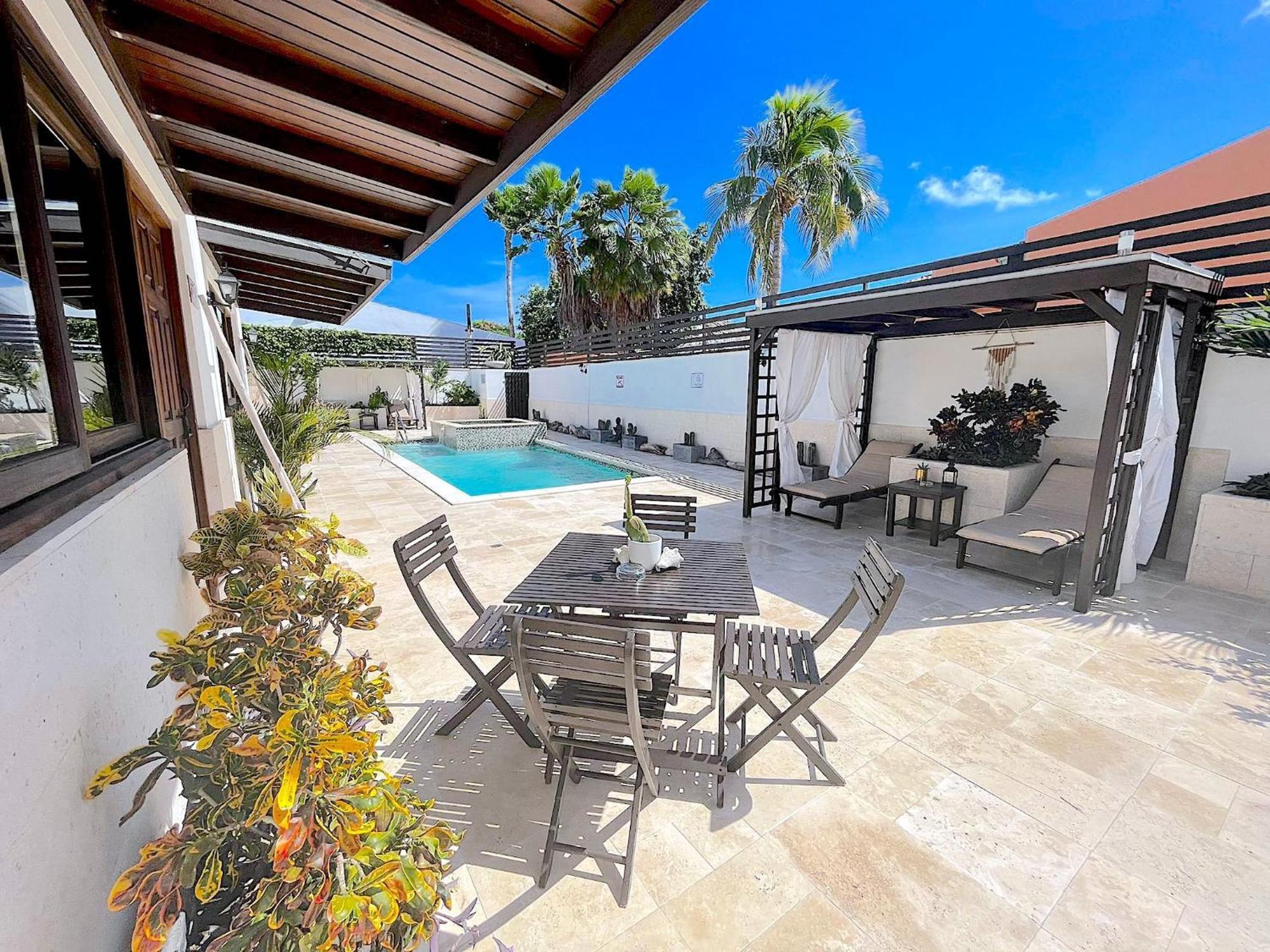Aruba Lagunita Villa Palm Beach Oda fotoğraf